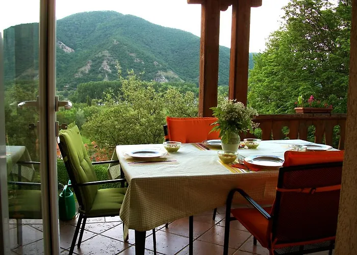 Вилла Panorama Artist *